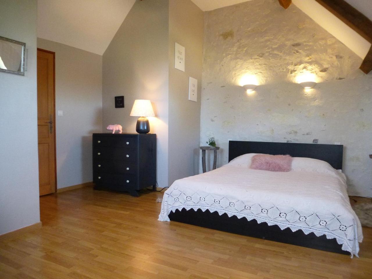 Le Logis De La Chouette Hotel Bauge-en-Anjou Luaran gambar